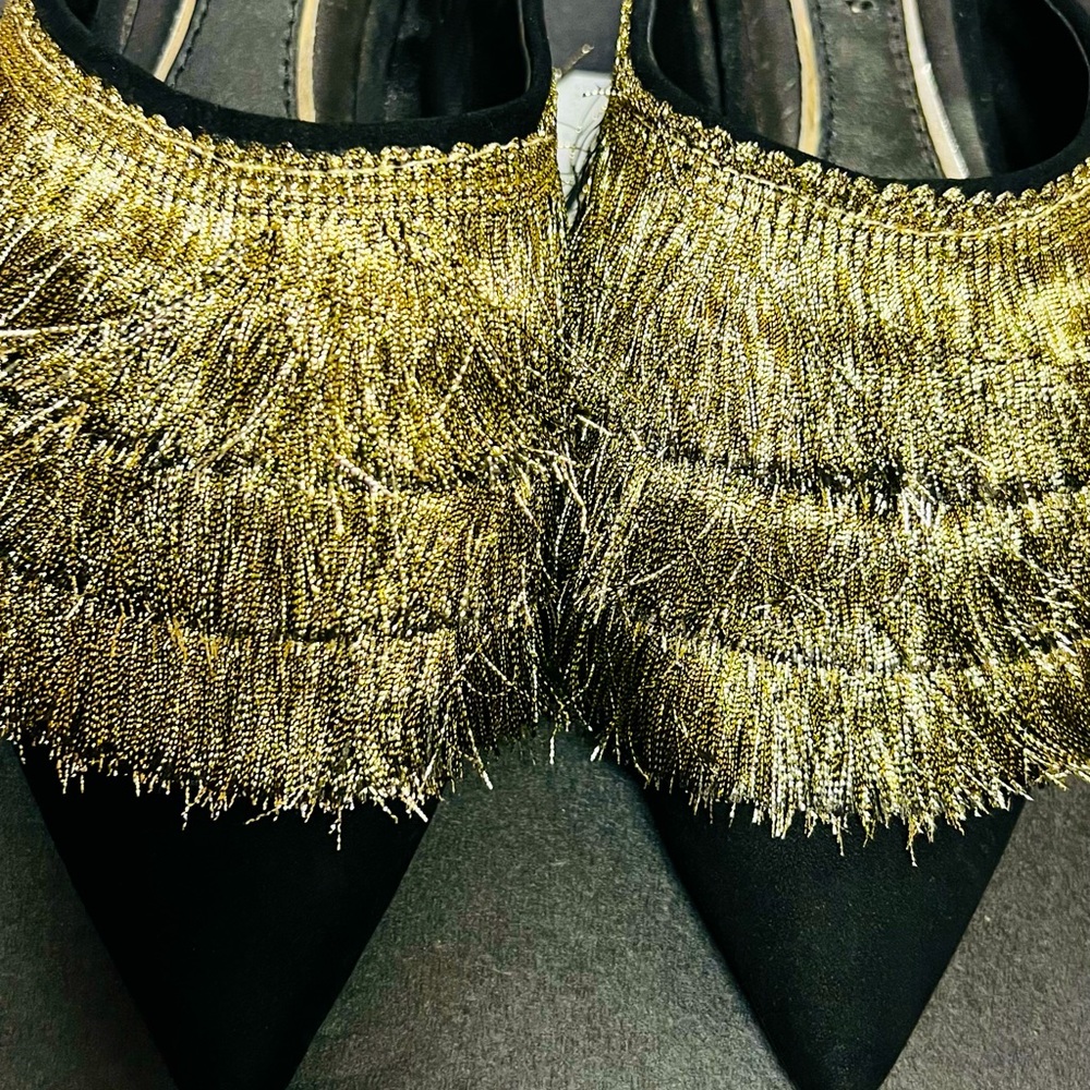 ZARA SHINGLE SLIDES
